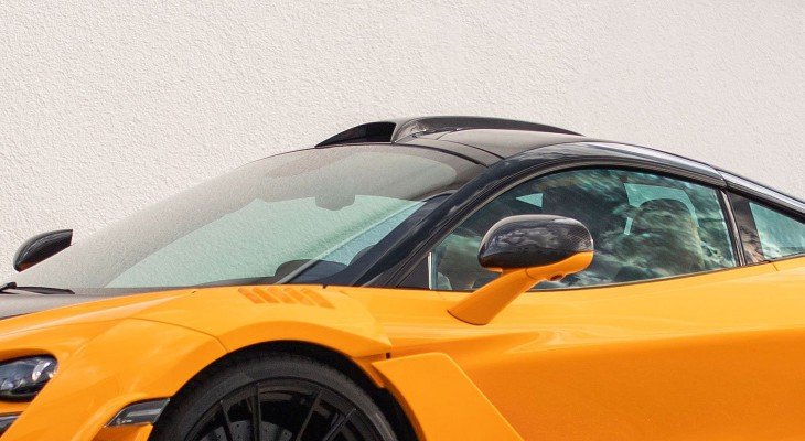 NOVITEC N-LARGO CARBON ROOF SCOOP FOR MCLAREN 720S / 765LT - SSR Performance